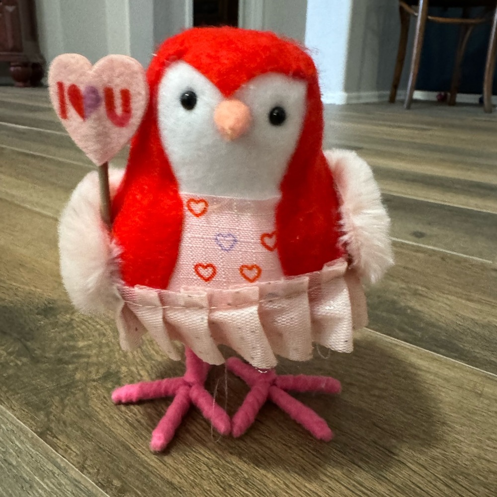 Target spritz Featherly friends Carmine